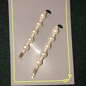 NWT Gold Tone White Pearls Bobby Pins set of 2